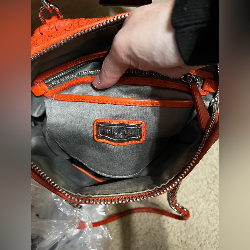Miu Miu Orange and Silver Textured Shoulder Bag - Picture 12 of 16